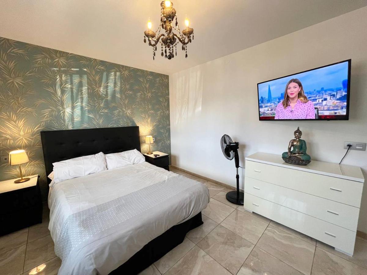Modern Apartment With Prime Location Puerto del Carmen  Exterior photo